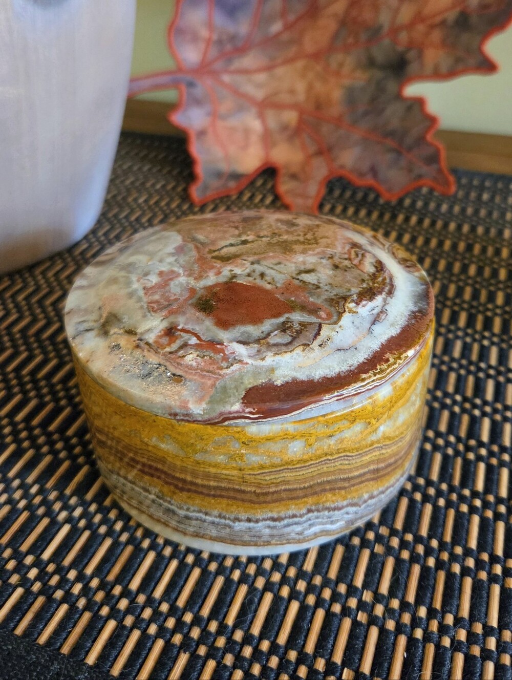 Vintage Banded Calcite Onyx Marble Round Trinket Box Lidded Stone Jewelry Box